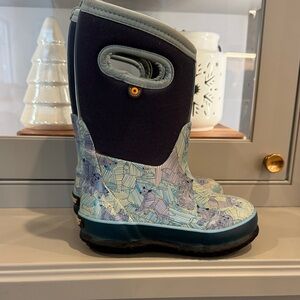 Bogs Little Kids Size 10 Winter Boots
